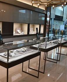 Retail Display Showcases